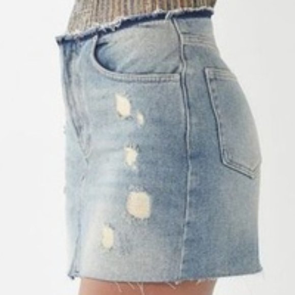 URBAN OUTFITTERS BDG Denim Raw Edge Mini Skirt - Picture 5 of 11